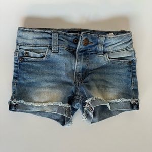Lucky Brand Riley Short - denim kids shorts 2T
